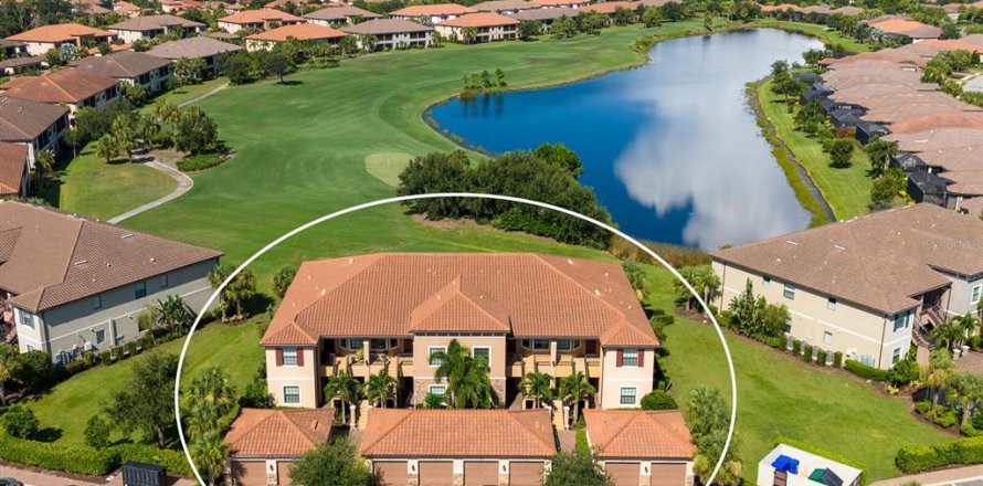Condominio en Lakewood Ranch, Florida, 2 dormitorios  № 1885015