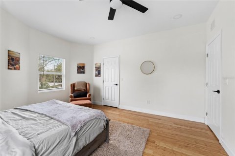 Casa en venta en Saint Petersburg, Florida, 4 dormitorios, 190.17 m2 № 2123325 - foto 14