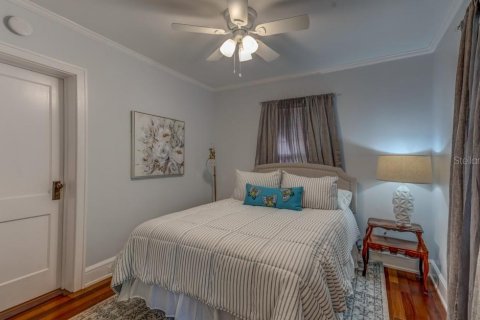 House in Mount Dora, Florida 2 bedrooms, 111.48 sq.m. № 2234430 - photo 15