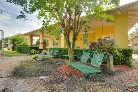 House in Mount Dora, Florida 2 bedrooms, 111.48 sq.m. № 2234430 - photo 27