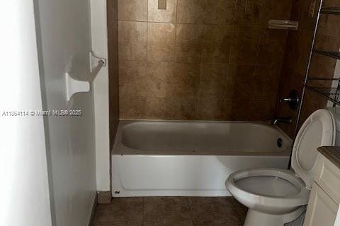 Снять в аренду кондоминиум в Лодерхилл, Флорида 2 спальни, 94.39м2, № 1920351 - фото 11