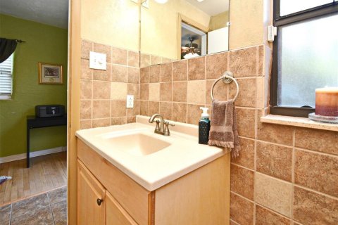 House in Orlando, Florida 3 bedrooms, 150.97 sq.m. № 1749368 - photo 28