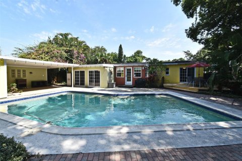 House in Orlando, Florida 3 bedrooms, 150.97 sq.m. № 1749368 - photo 4
