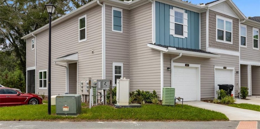 Condo in Newberry, Florida, 3 bedrooms № 2195221