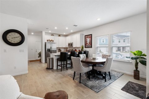 Condo in Newberry, Florida, 3 bedrooms № 2195221 - photo 5
