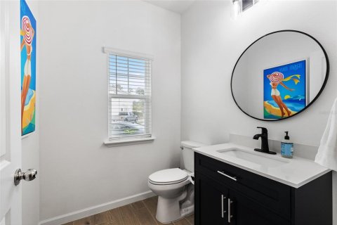 Condo in Newberry, Florida, 3 bedrooms № 2195221 - photo 6