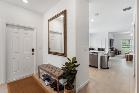 Condo in Newberry, Florida, 3 bedrooms № 2195221 - photo 2