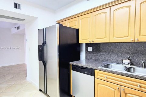 Купить кондоминиум в Авентура, Флорида 2 спальни, 105.35м2, № 1713746 - фото 6