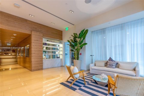 Copropriété à louer à Fort Lauderdale, Floride: 2 chambres, 119.29 m2 № 1864629 - photo 24