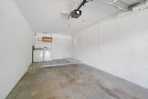 Купить коммерческую недвижимость в Бока-Ратон, Флорида 355.63м2, № 2083237 - фото 22