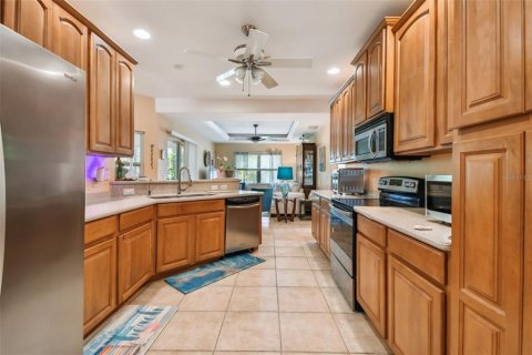 House in North Port, Florida 3 bedrooms, 173.17 sq.m. № 1827283 - photo 11