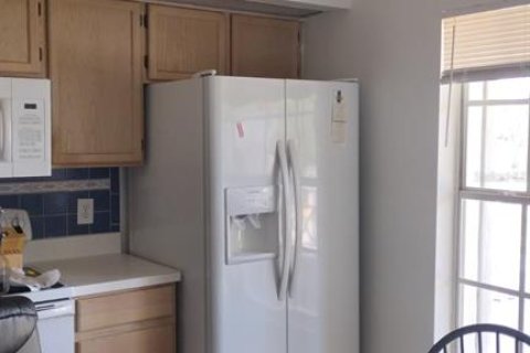 Condo in Orlando, Florida, 2 bedrooms  № 2196723 - photo 14