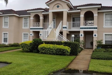 Condo in Orlando, Florida, 2 bedrooms  № 2196723 - photo 2