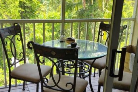 Condo in Orlando, Florida, 2 bedrooms  № 2196723 - photo 8