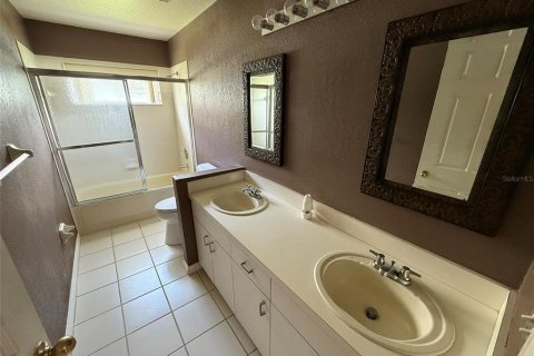 Casa en venta en Valrico, Florida, 4 dormitorios, 210.05 m2 № 1918183 - foto 15