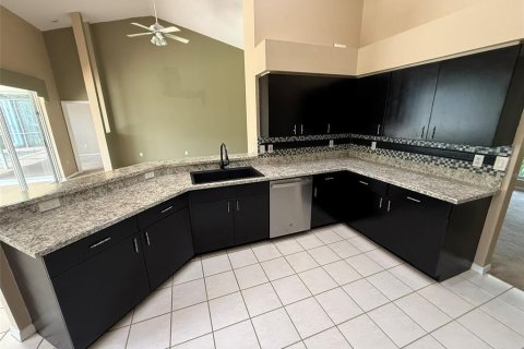 Casa en venta en Valrico, Florida, 4 dormitorios, 210.05 m2 № 1918183 - foto 6