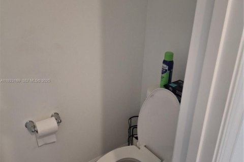 Купить таунхаус в Палм-Бей, Флорида 3 спальни, 133.41м2, № 2082836 - фото 10
