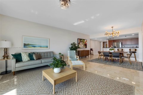 Купить кондоминиум в Норт-Майами, Флорида 3 спальни, 190.26м2, № 1970993 - фото 13