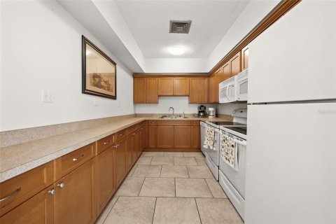 Condominio en alquiler en Sarasota, Florida, 1 dormitorio, 61.59 m2 № 2150595 - foto 28