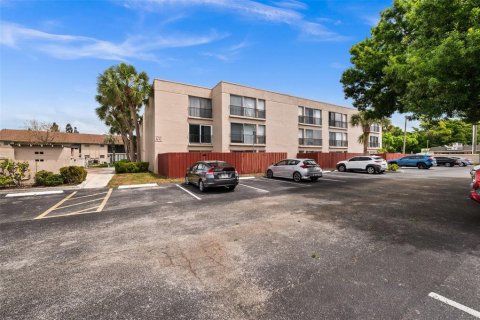 Condominio en alquiler en Sarasota, Florida, 1 dormitorio, 61.59 m2 № 2150595 - foto 30