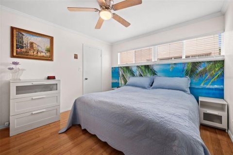 Condominio en alquiler en Sarasota, Florida, 1 dormitorio, 61.59 m2 № 2150595 - foto 11