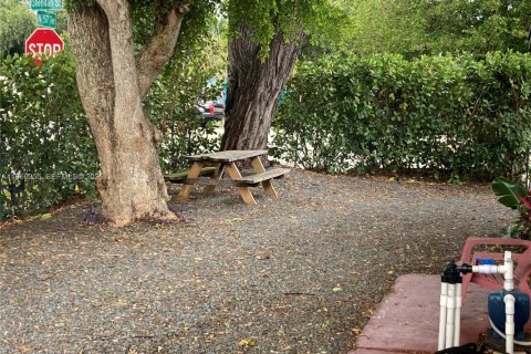 Снять в аренду виллу или дом в Холливуд, Флорида 4 спальни, 160.54м2, № 2005781 - фото 14