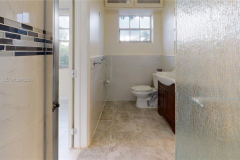 Снять в аренду виллу или дом в Холливуд, Флорида 4 спальни, 160.54м2, № 2005781 - фото 11