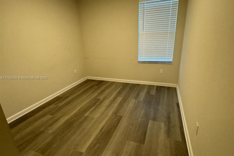 Touwnhouse à vendre à Mangonia Park, Floride: 3 chambres, 135.08 m2 № 1937392 - photo 16