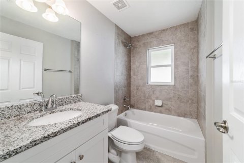 House in Citra, Florida 3 bedrooms, 133.13 sq.m. № 1876132 - photo 24