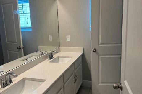 House in Oakland, Florida 4 bedrooms, 187.38 sq.m. № 1825186 - photo 25