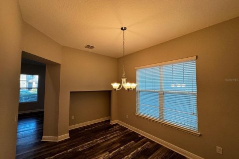 House in Oakland, Florida 4 bedrooms, 187.38 sq.m. № 1825186 - photo 5