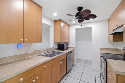 Villa ou maison à vendre à Venice, Floride: 2 chambres, 126.72 m2 № 2333975 - photo 18