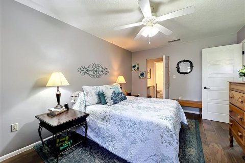 Condominio en venta en Mount Dora, Florida, 2 dormitorios, 93.92 m2 № 2149580 - foto 19