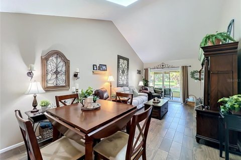 Condominio en venta en Mount Dora, Florida, 2 dormitorios, 93.92 m2 № 2149580 - foto 14