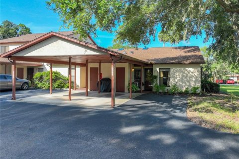 Condominio en venta en Mount Dora, Florida, 2 dormitorios, 93.92 m2 № 2149580 - foto 3