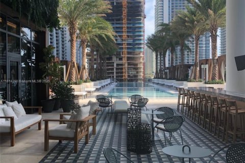 Condominio en venta en Miami, Florida, 1 dormitorio, 77.85 m2 № 1980142 - foto 18