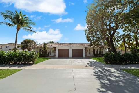 Townhouse in Fort Lauderdale, Florida 3 bedrooms, 167.22 sq.m. № 2191500 - photo 11