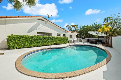 Townhouse in Fort Lauderdale, Florida 3 bedrooms, 167.22 sq.m. № 2191500 - photo 10