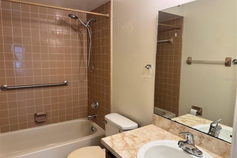 Adosado en venta en Kissimmee, Florida, 2 dormitorios, 96.43 m2 № 1796907 - foto 12