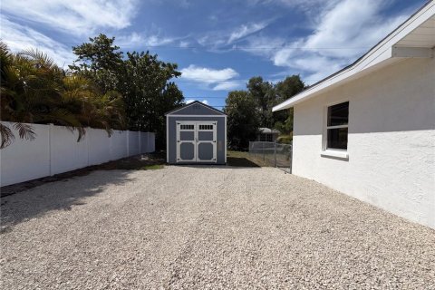 Villa ou maison à vendre à Englewood, Floride: 3 chambres, 129.88 m2 № 2120087 - photo 27