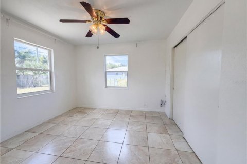 Villa ou maison à vendre à Englewood, Floride: 3 chambres, 129.88 m2 № 2120087 - photo 13