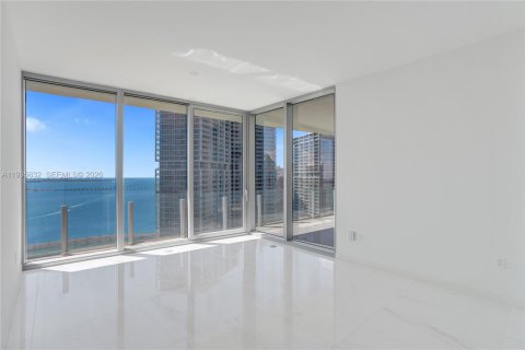 Condo in Miami, Florida, 4 bedrooms  № 2053985 - photo 14