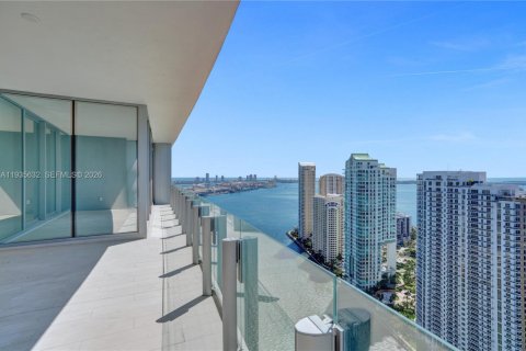 Condo in Miami, Florida, 4 bedrooms  № 2053985 - photo 12