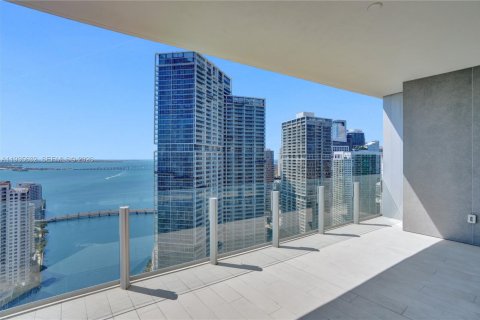 Condo in Miami, Florida, 4 bedrooms  № 2053985 - photo 11