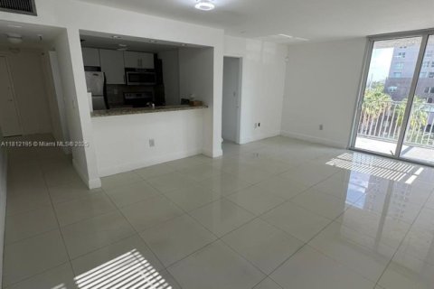 Copropriété à vendre à Miami, Floride: 2 chambres, 84.91 m2 № 1940340 - photo 11