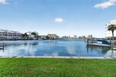 Copropriété à vendre à Clearwater, Floride: 2 chambres, 93.37 m2 № 2402829 - photo 6