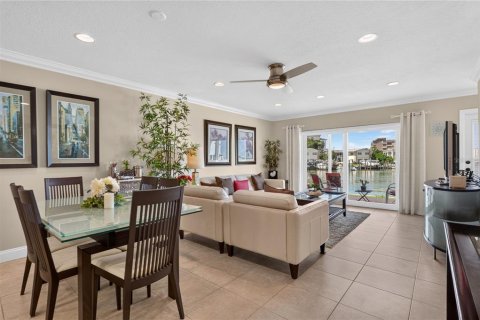 Copropriété à vendre à Clearwater, Floride: 2 chambres, 93.37 m2 № 2402829 - photo 25