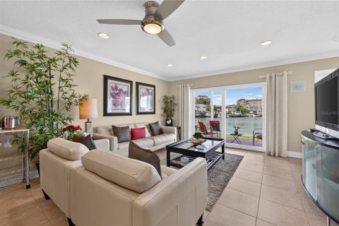 Copropriété à vendre à Clearwater, Floride: 2 chambres, 93.37 m2 № 2402829 - photo 10