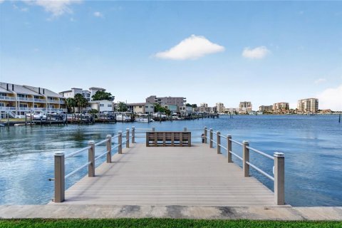 Copropriété à vendre à Clearwater, Floride: 2 chambres, 93.37 m2 № 2402829 - photo 7