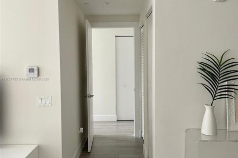 Condominio en venta en Aventura, Florida, 1 dormitorio, 80.64 m2 № 1486038 - foto 13